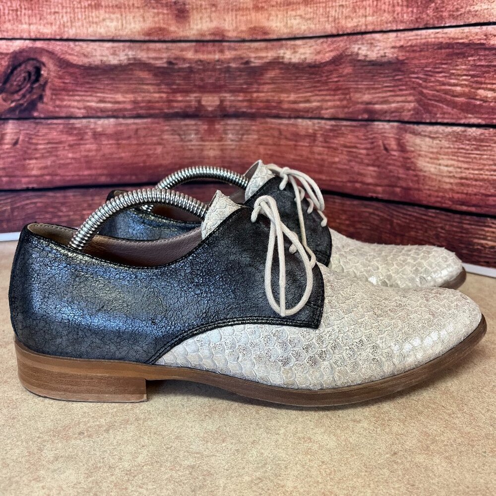 Donna Piu Gunmetal Metallic & Silver Snake Look Leather Derby Lace Up Shoes